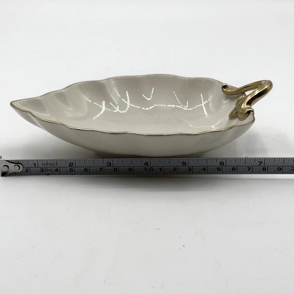 Lenox Ivory Porcelain Leaf Candy Dish Gold Trim Handle Made in USA 7.5 inch